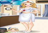 لعبة تلبيس ممرضات المستشفى